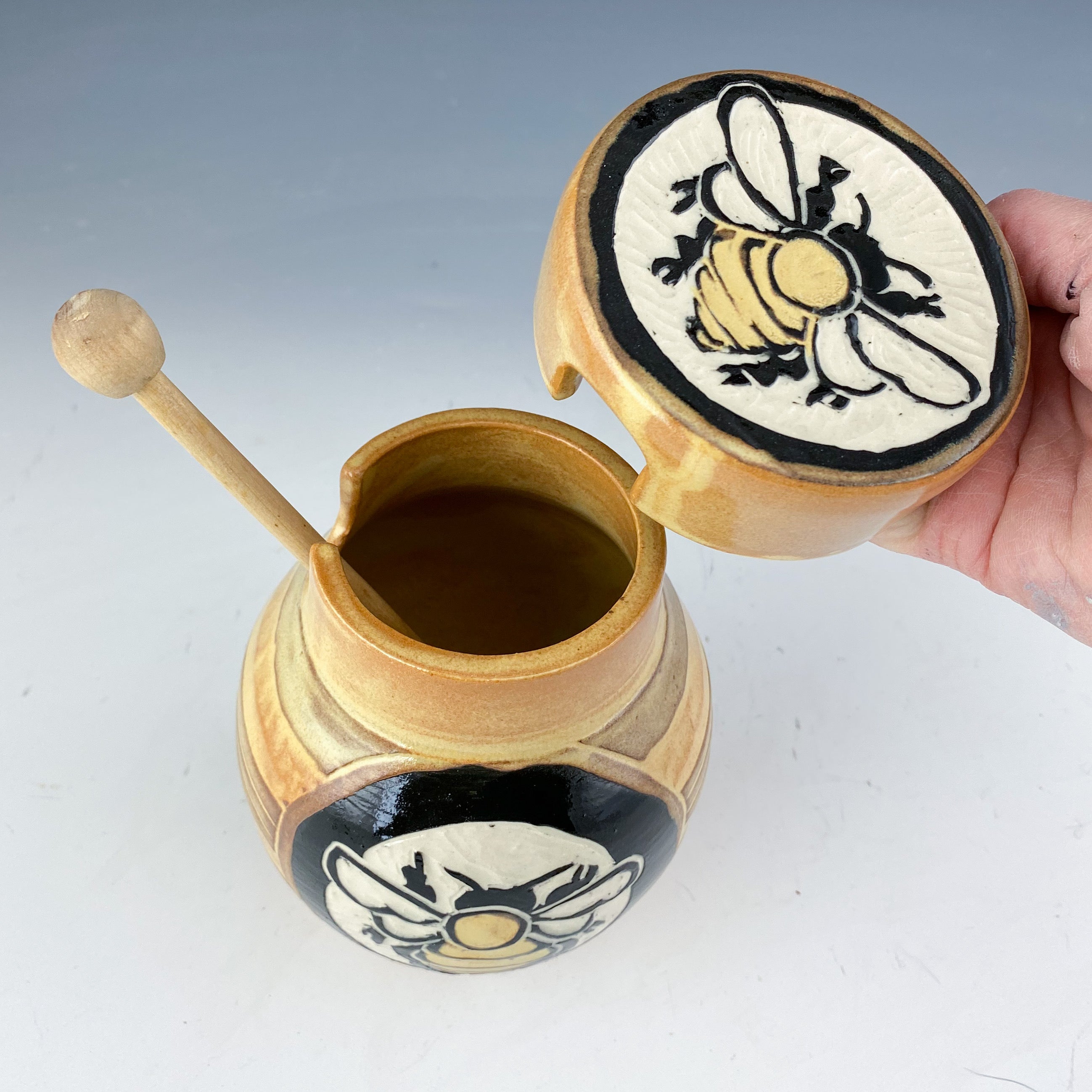 Bee Honey Jar in Gold